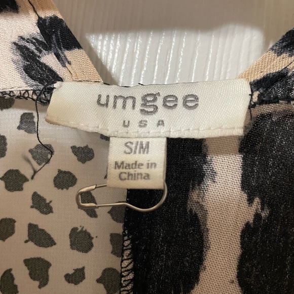 Umgee Animal Print Long Kimono - Picture 3 of 4